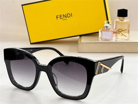 Fendi sunglass-341